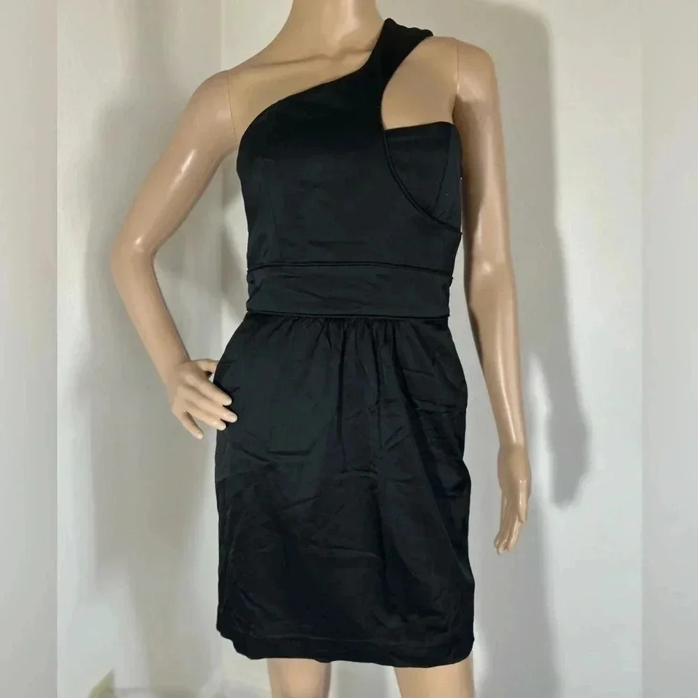 Laila Azhar Black Cocktail Evening Dress With Liner Chrome Side Zip Women Size 4